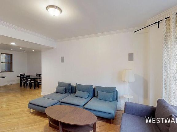 3rd image of 5327 S Harper Ave #1