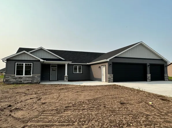 1806 Grove Loop, Saint Cloud, MN 56303