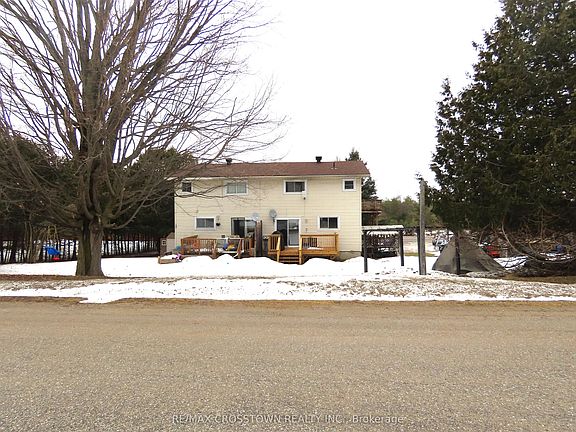 5th image of 4716 Penetanguishene Rd