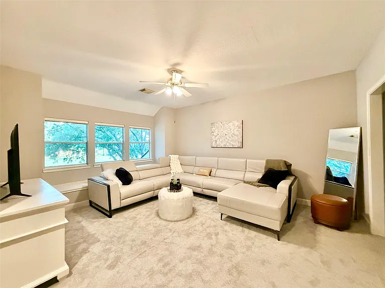 24527 Bay Hill Blvd — Photo 29
