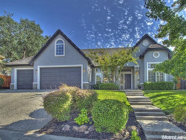 1st image of 239 American River Canyon Dr