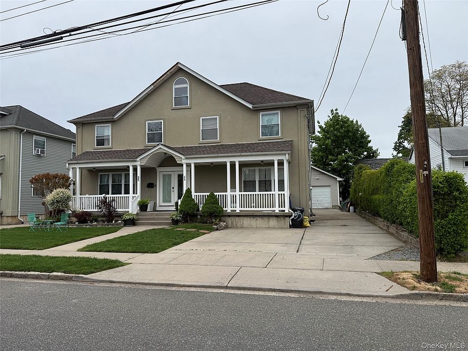 1st image of 35 3rd Avenue