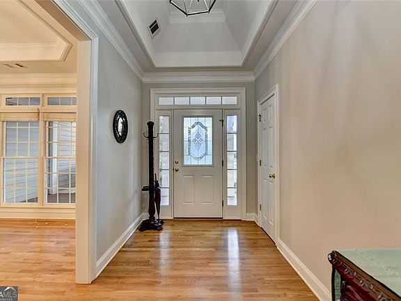 5th image of 460 Bay Grove Rd SE