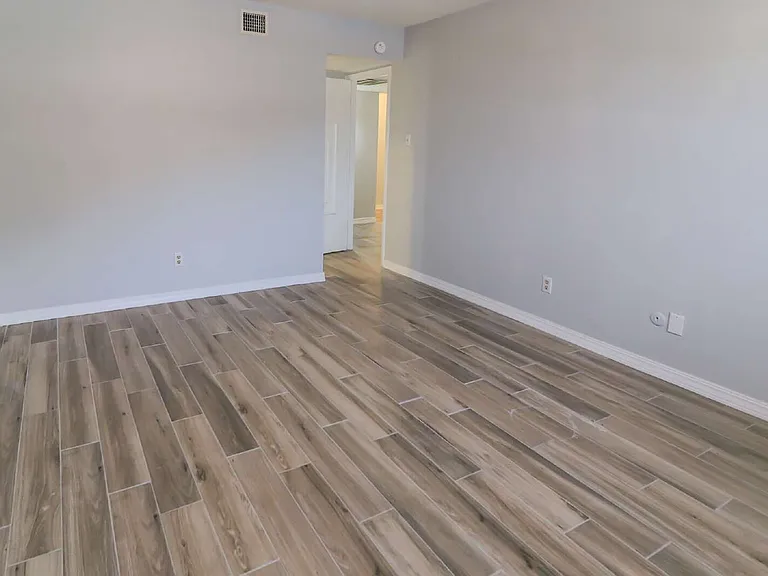 4800 N Stanton St #183 — Photo 11