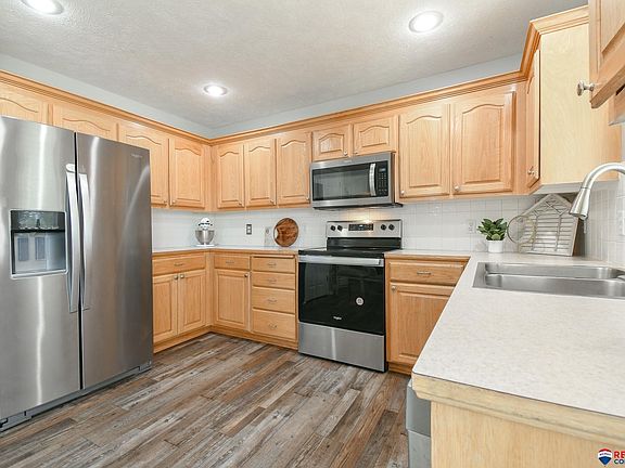 2nd image of 21768 Highview St