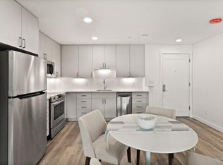 59 Willow St #201, South Hamilton, MA 01982