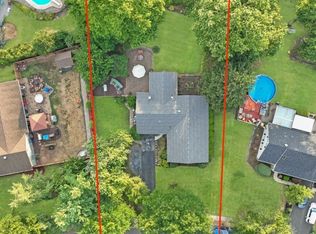 5 Overbrook Rd, Somerset, NJ 08873