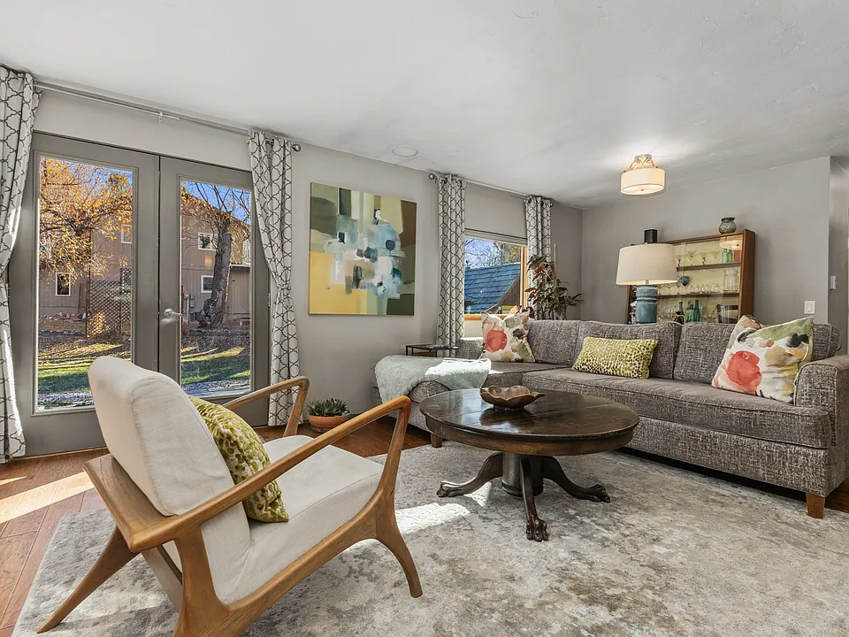 646 Yahmonite St #646