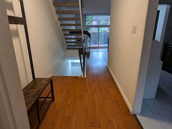 2nd image of 20 Hainford St #2