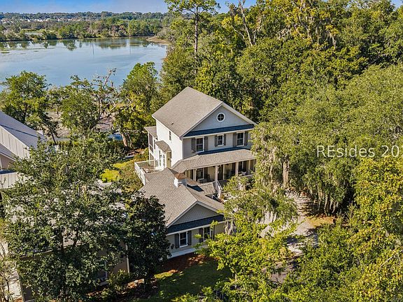 2nd image of 110 Gautier Place