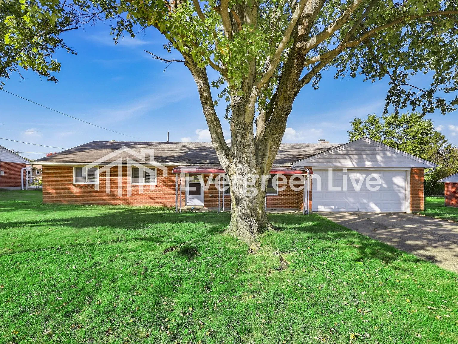 3 bed, 2.0 bath, 1538 sqft, $1,695 — Photo 2