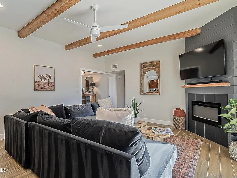 6601 E Thunderbird Rd — Photo 17