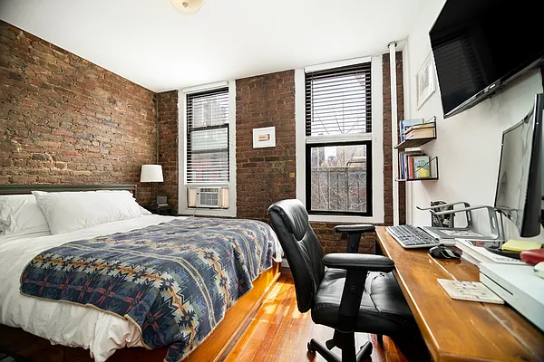 Rented by REAL New York | media 8