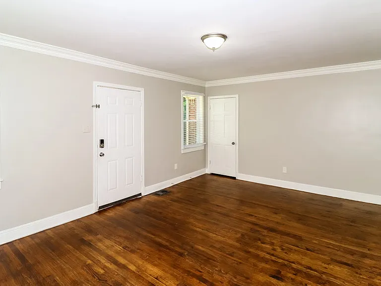 5447 Park Ave — Photo 5