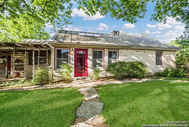 1st image of 131 Oak Acres Ln