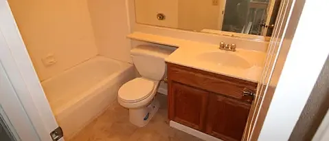 7425 Oxford Cir — Photo 22