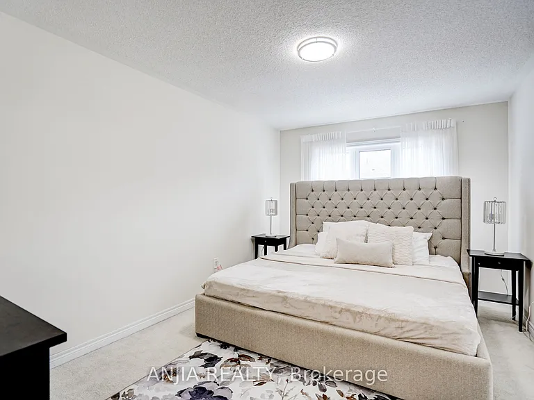 25 Collier Cres — Photo 21