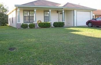 1st image of 1100 Melody Cir