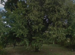 909 Schieffer Ave, Fort Worth, TX 76110