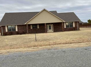 22 Prairie View Dr, Elgin, OK 73538