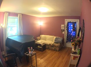 34 Sycamore Rd, Kings Park, NY 11754