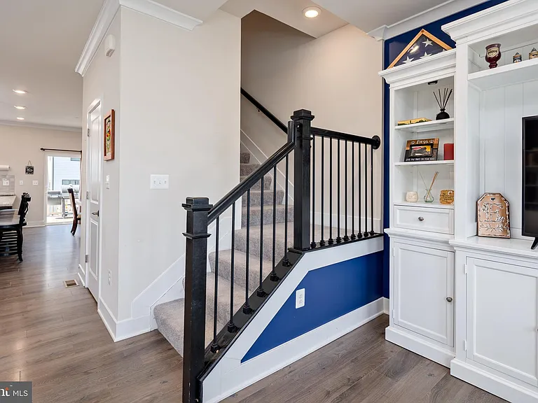 618 Chalcedony Ln — Photo 16