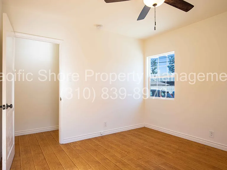 14220 Gilmore Apartments — Photo 10