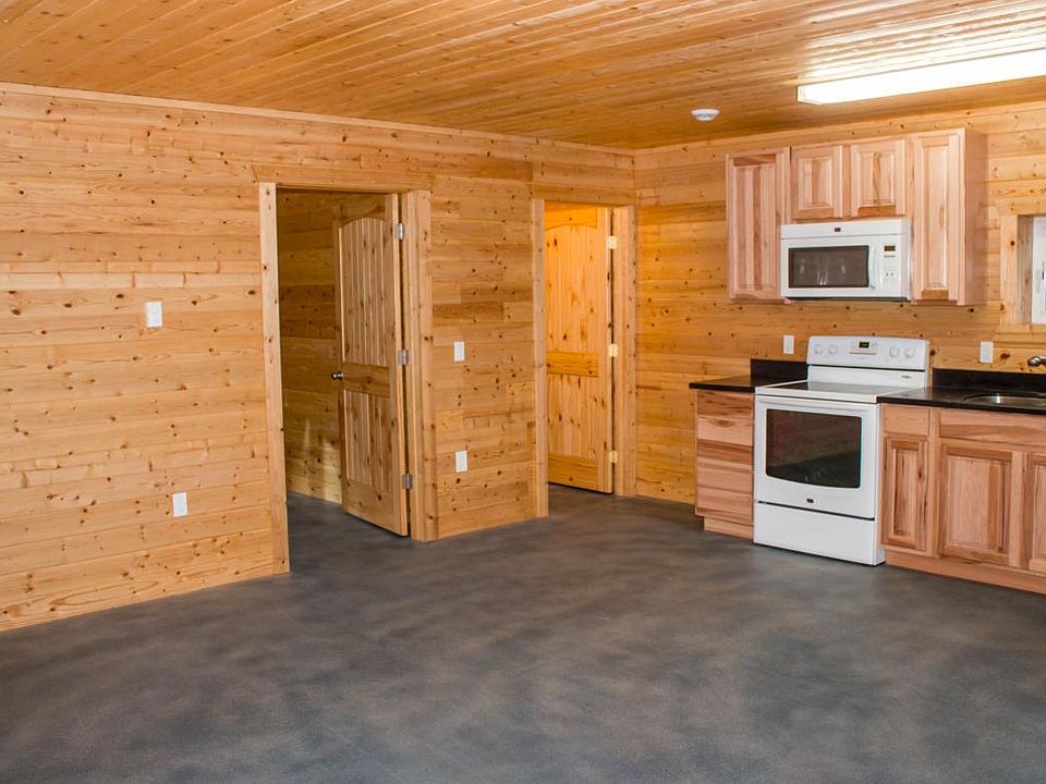 Looinking toward bedroom and bathroom