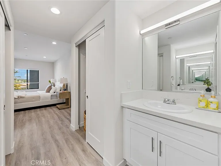 419 N Chandler Ave #423 — Photo 13