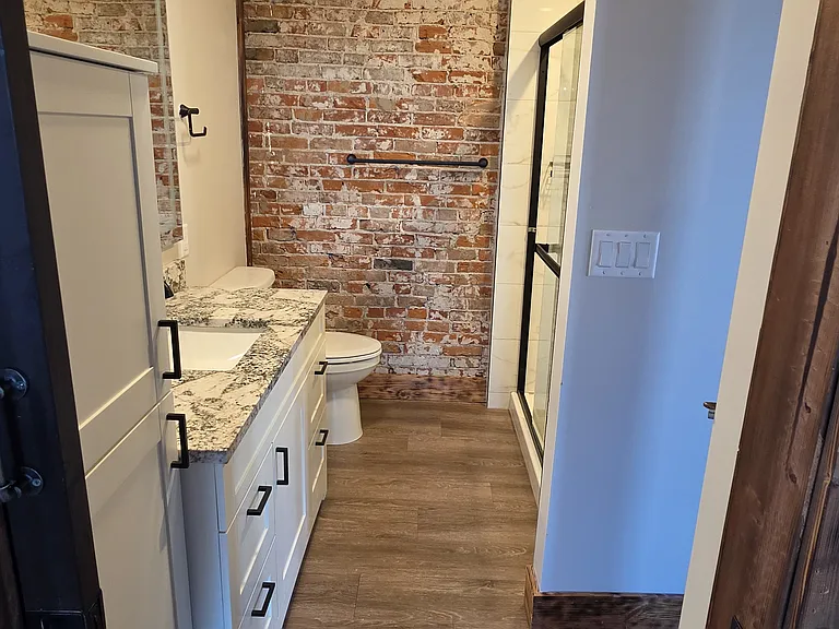 324 Main St #1 — Photo 9