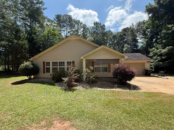 229 Old Carrollton Rd, Newnan, GA 30263