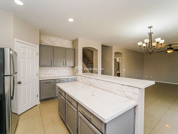 4th image of 3543 W Lost Village Ln