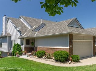 1460 Pompano Dr, Clive, IA 50325