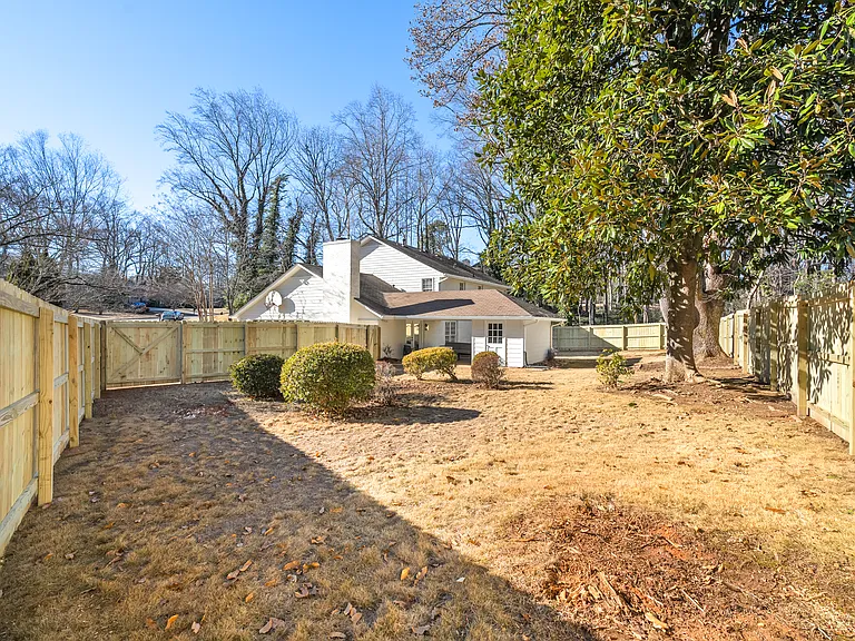 180 Corral Ct — Photo 34