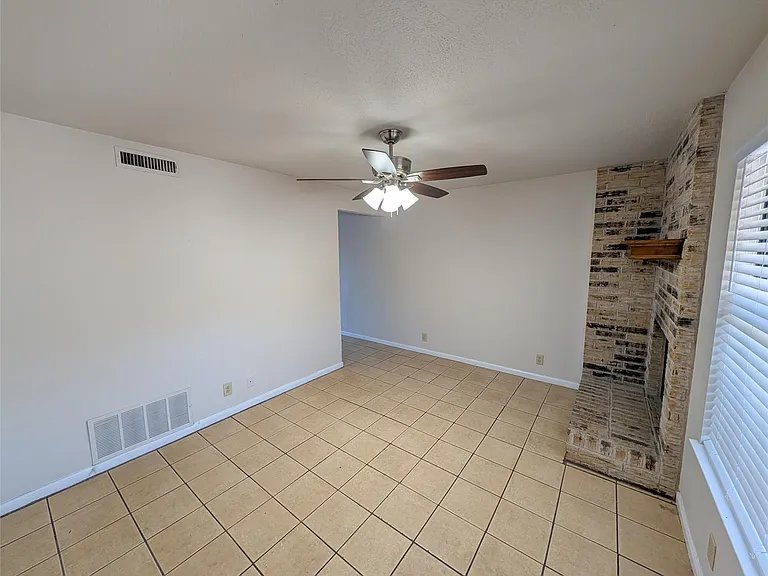 7800 Northcrest Blvd #204 — Photo 13