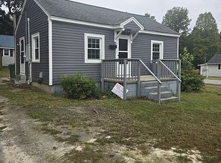 325 Hinson St, Roanoke Rapids, NC 27870