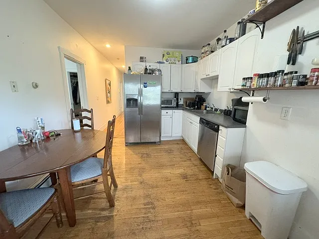 188 L St #1-0 — Photo 4
