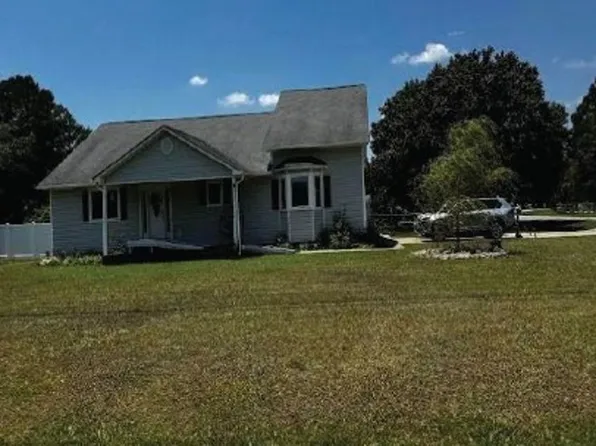 613 Fox Chase Ln, Winterville, NC 28590