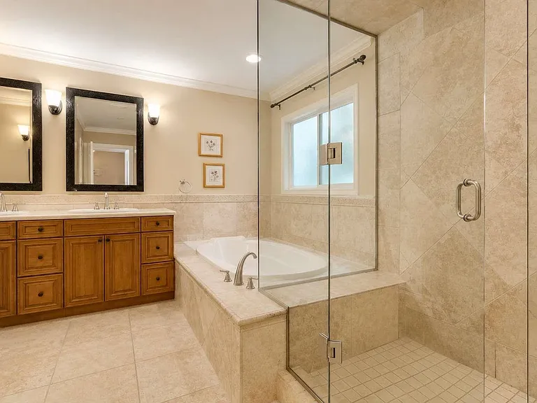 606 Saint Andrews Rd — Photo 9