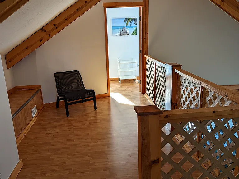8910 Franklin Ave — Photo 12