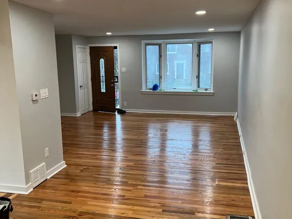 8123 Fayette St, Philadelphia, PA 19150