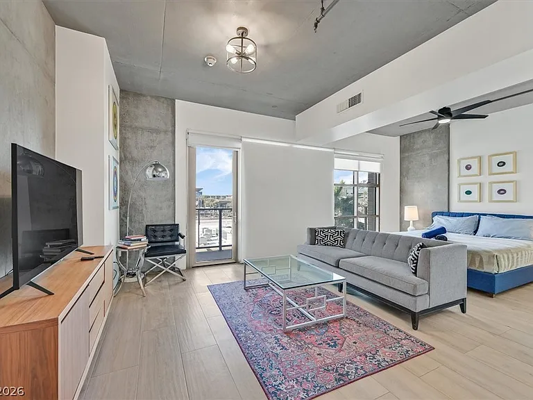353 E Bonneville Ave #433 — Photo 5