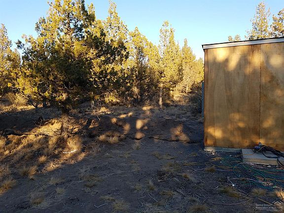 3rd image of 5340 SE Goble Dr