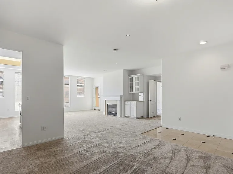 144 S 3rd St #524 — Photo 7