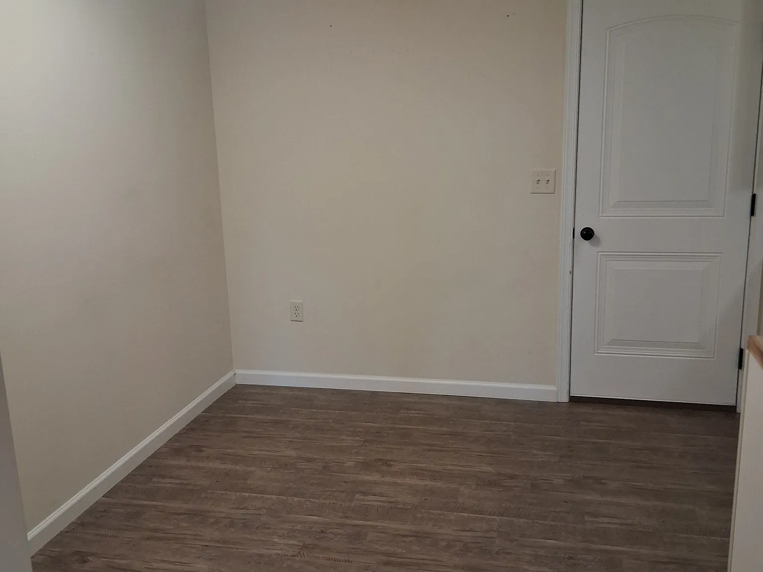 3 bed, 2.5 bath, 1449 sqft, $2,150 — Photo 4