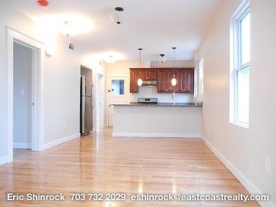 2nd image of 15 Litchfield St #1