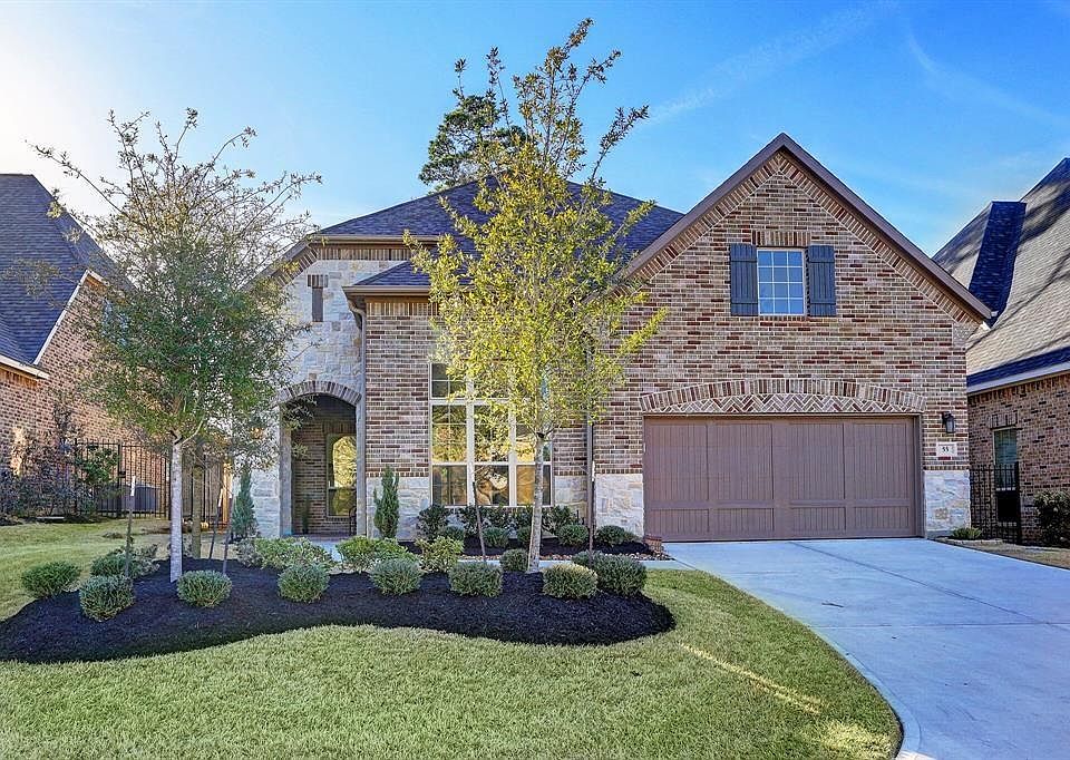 1st image of 55 Twin Ponds Pl