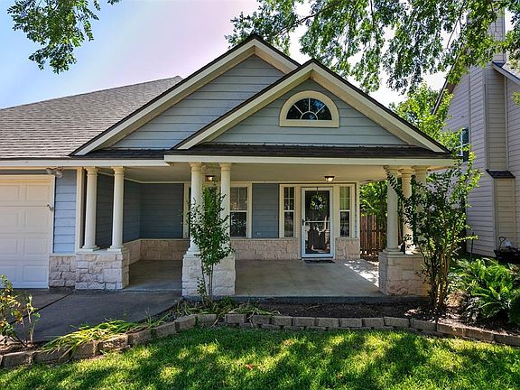 3rd image of 1801 Kingsgate Dr
