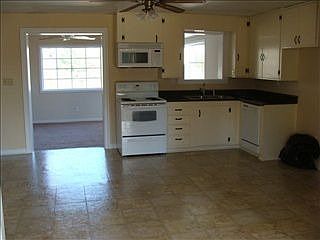 4th image of 193 Seabrook Dr