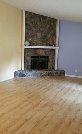3rd image of 3922 Cedarwoods Way
